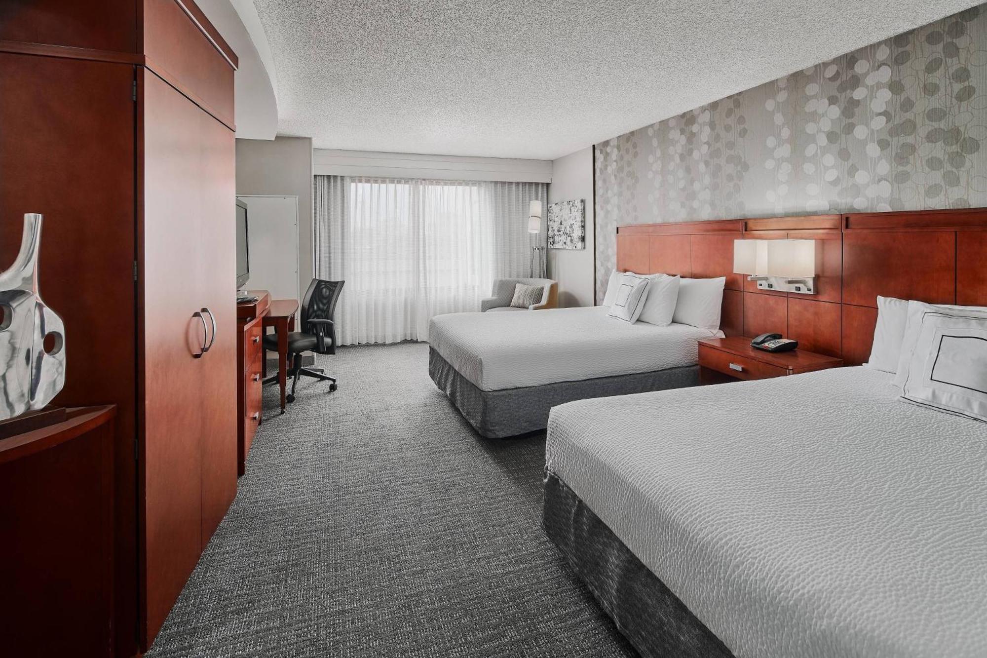 คอร์ตยาร์ด ชรีฟพอร์ต-โบเซอร์ ซิตี้/ลุยเซียนา บอร์ดวอล์ค Hotel โบเซอร์ซิตี ภายนอก รูปภาพ